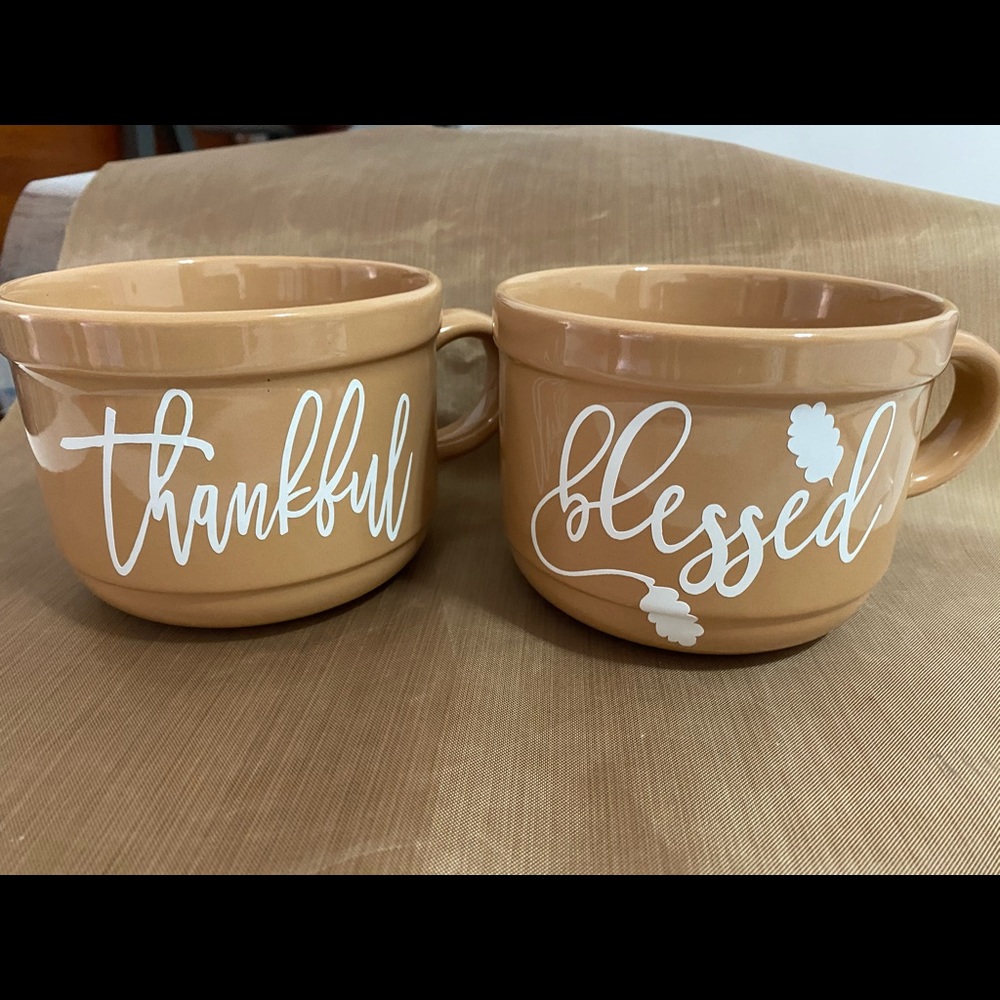 Custom mugs